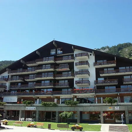 Apartment Saturne 108